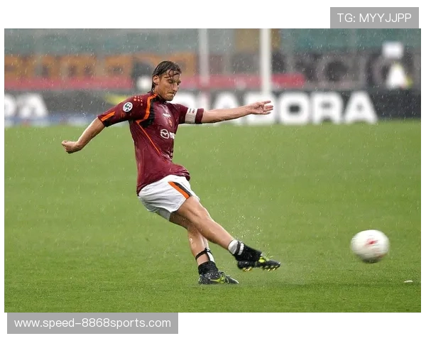 足球历史上十大最感人的球星故事与传奇时刻揭秘